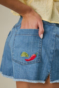 Chili Embro Frayed Hem Stretch Denim Shorts